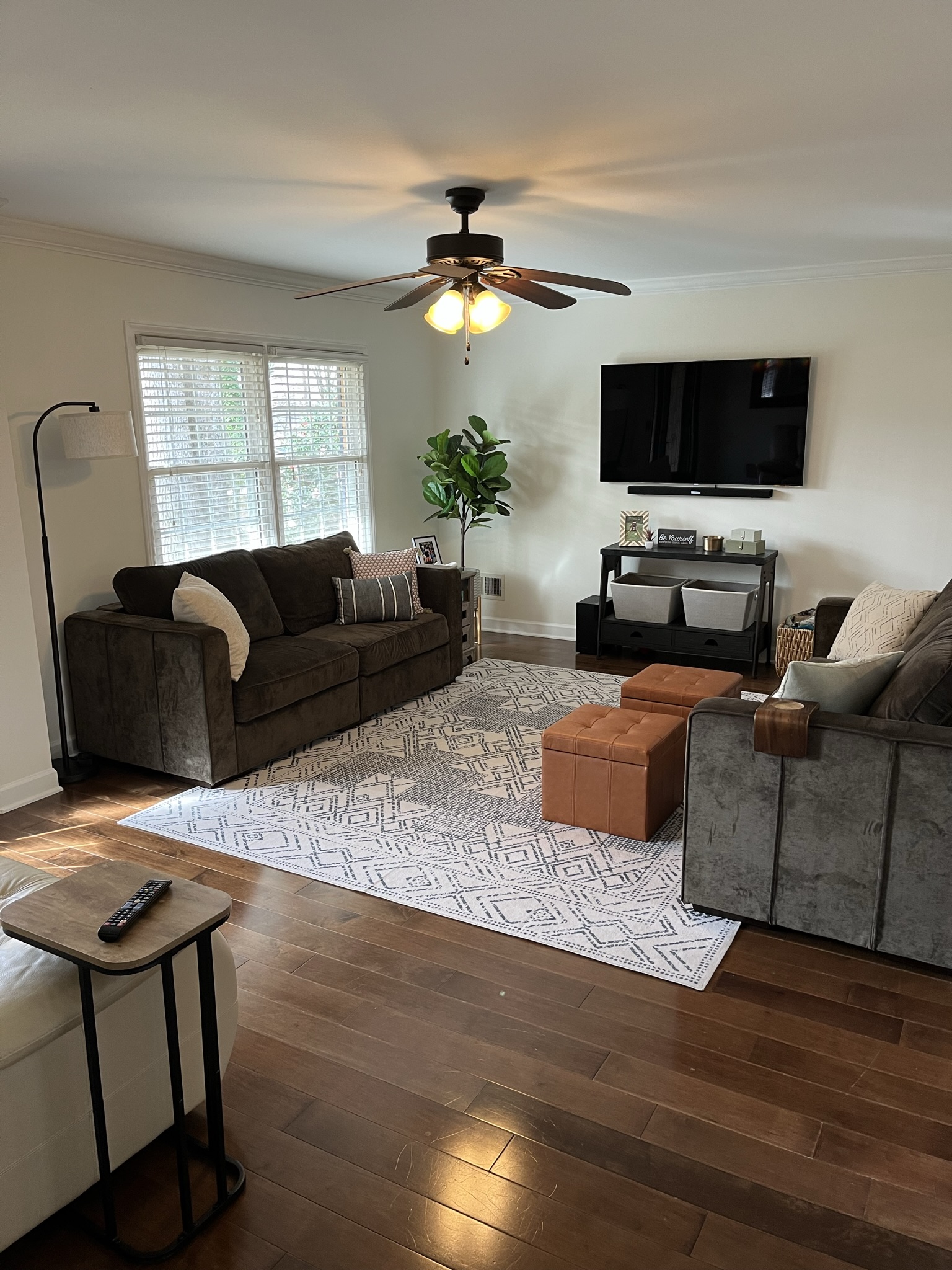redecorate living room